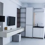 Апарт-отель Azimuth By Building Stefan - Building Stefan I Sud