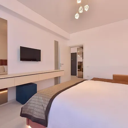 Building Stefan I Sud