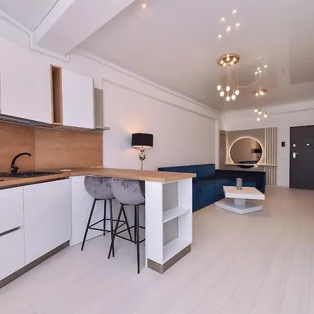 Aparthotel Building Stefan I Sud